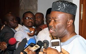 Chairman PDP Governors’ Forum, Governor Godswill Akpabio of Akwa Ibom State briefing State Houyse Correspondents on the meeting between President Goodluck Jonathan and the aggreived PDP Governors at the State House, Abuja. Photo by Abayomi Adeshida